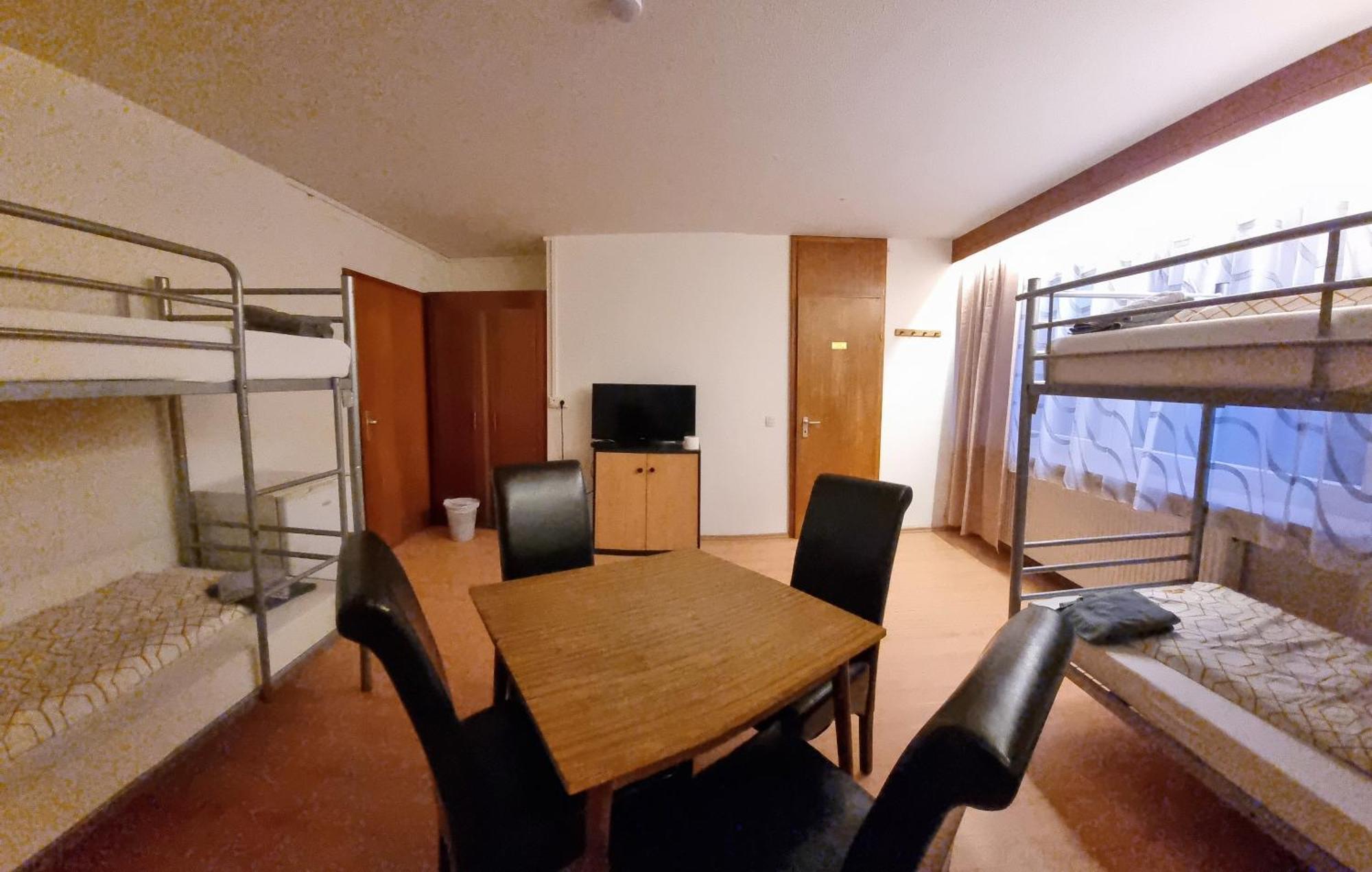 Monteurzimmer - Karlsbad Extérieur photo